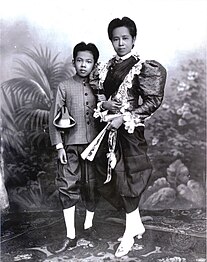Prince Yugala Dighambara and his mother, Princess Saisavali Bhiromya a consort of King Chulalongkorn (Rama V), before 1905