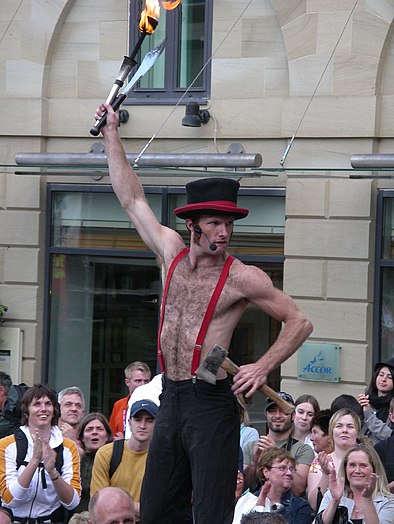 Axe juggler, 2007