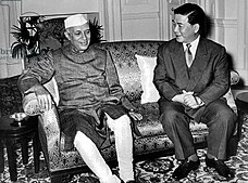 Ngo Dinh Diem meeting with Indian Prime Minister Jawaharlal Nehru during a visit to India on 8 November 1957