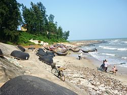 A corner of Vịnh Mốc fishing village
