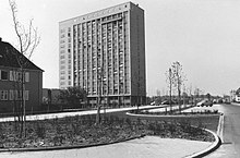 Fotografie des DRV-Hochhauses Mitte der 1960er Jahre.