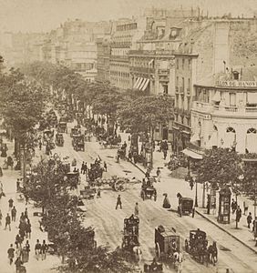 The Boulevard des Italiens between 1860 and 1870.