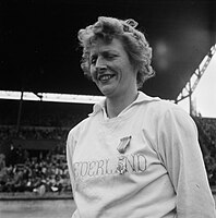 Bronzemedaillengewinnerin Fanny Blankers-Koen – bei den Olympischen Spielen 1948 und den Europameisterschaften 1950 die jeweils weitaus erfolgreichste Athletin