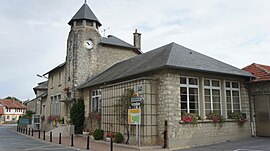 The town hall in Cauroy-lès-Hermonville