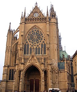 West Front – the Portal of Christ, Horloge tower on right