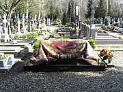 Rudolf Nureyev's grave