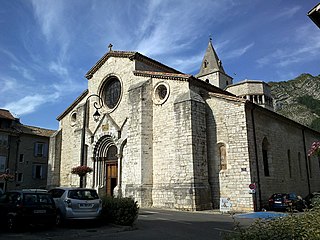Kathedrale Notre-Dame-des-Pommiers-et-Saint-Thyrse in Sisteron