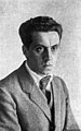 Ernst Toller (1893–1939), USPD, linkssozialistisch-pazifistischer Schriftsteller und Dramaturg, nach Niederschlagung der Räterepublik verurteilt zu fünf Jahren Festungshaft, vom NS-Regime ausgebürgert, als Emigrant 1939 Tod durch Suizid in New York/USA