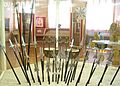 Preußische Waffen um 1760. Vordergrund: Unteroffiziers-Spontone (Kurzgewehre), Wiener Heeresgeschichtliches Museum