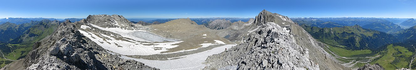 Panoramic view over the massif of the Schesaplana