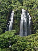 Der ʻŌpaekaʻa-Wasserfall am Highway 580