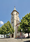 Schliengen: Barockkirche mit aufge­stock­tem und ba­rocki­sier­tem gotischen Turm