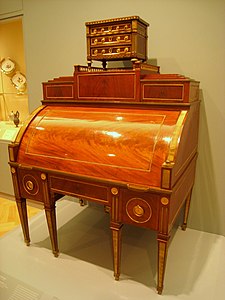 Rolltop desk by David Roentgen (1785), Carnegie Museum of Art, Pittsburg USA