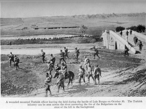 Ottoman troops leaving the field during the battle of Lule Burgas
