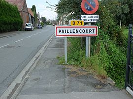 The road into Paillencourt