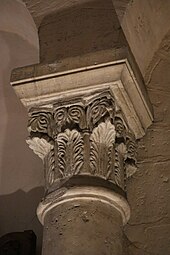 Romanesque quasi-Corinthian capital, Church of St. Philibert, Tournus, France, c.1008 to mid-11th century[7]