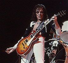Marriott performing with Humble Pie