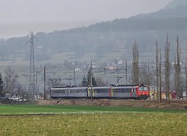 Nur wenige Z2 tragen wie Z 9517 die Farbgebung von TER Rhône-Alpes