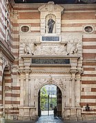 Triumphal portal of the Capitole