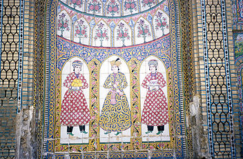 Qajari wall painting at Qavam House—Narenjestan e Qavam.