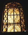 Fenster mit Alabasterfüllung im Schiff der Basilika