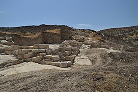 Tigranakert city walls