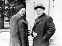 Lev Kuleshov (left) and Arkady Gaidar at the Bolshevo House of Creativity in May 1941
