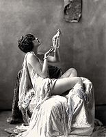 Billie Dove, a Ziegfeld girl