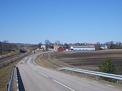 Heberg village with West Coast Line at the left