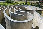 Labyrinth of Pontevedra, Robert Morris