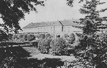 The palace in the 1920s