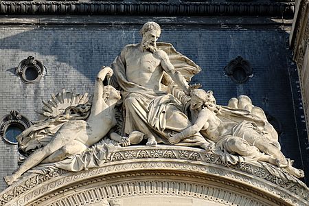 Sculpture by Jean-Marie Bonnassieux, on the Tuileries Garden façade: The wise man welcomes Truth and rejects Error (1878)