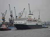 Ocean Endeavour in Hamburg, 2015