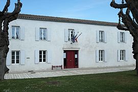 The town hall of Saint-Rogatien
