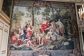 Tapestry in the antechamber of the bedroom of the Queen Mother (Mid-17th century)