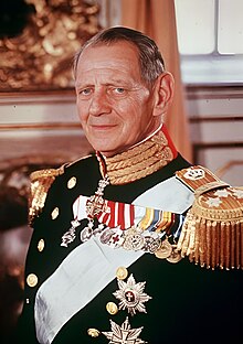 Frederik IX in admiral's uniform