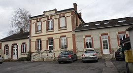 The town hall in Romery