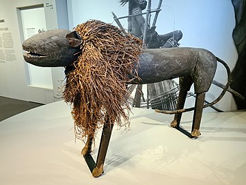 Emumu statue representing a lion, made of wood and plant fibres, Lyembe culture, western Congo, c. 1951