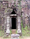 A brick corbelled arch disintegrating slowly at Mỹ Sơn (4th-14th c. Hindu temples) in Vietnam