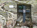 Kreuz am Fuß des Matterhorns an der Stelle, wo er verstarb