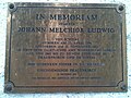 Gedenktafel für Pfarrer Johann Melchior Ludwig auf dem Friedhof