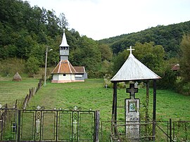 Wooden church in Valea Lungă