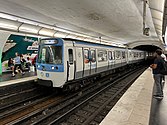 Line 7 platforms at Opéra