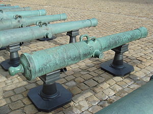 12-pounder heavy Gribeauval cannon