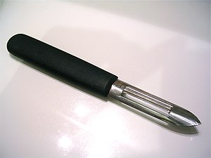 A French Econome straight peeler