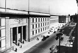 Nazi - New Reich Chancellery, Berlin, by Albert Speer, 1938-1939[118]