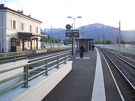 Grenoble-Universités train station