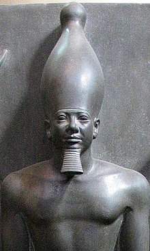 Greywacke statue of Menkaure Egyptian Museum, Cairo