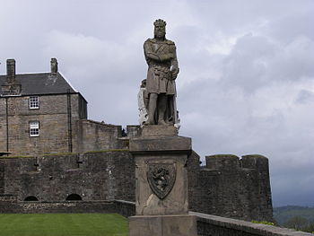 Statue von Robert the Bruce vor Stirling Castle