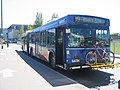 Fahrradmitnahme auf einem Frontträger eines Busses in Kanada